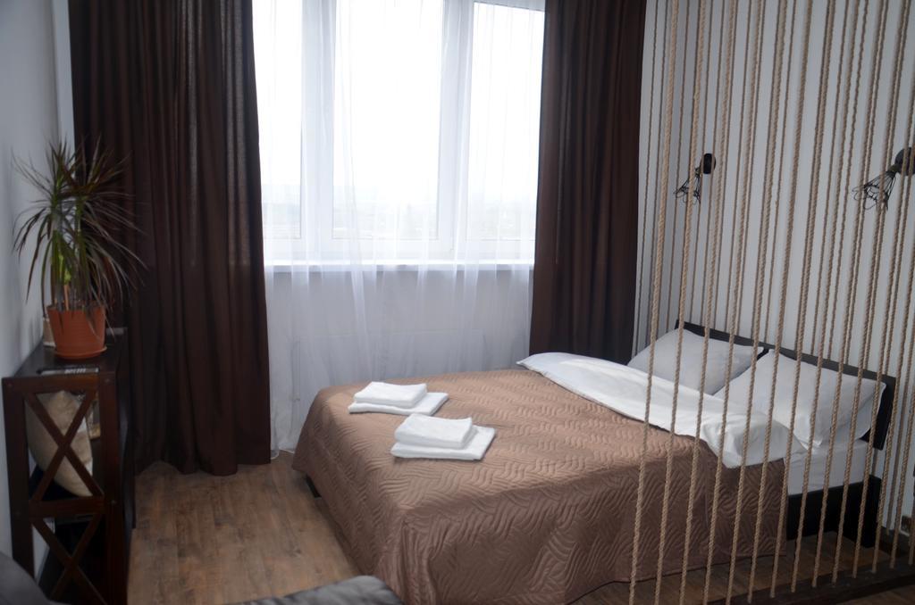 Sky Apartment Virmenska Kiev Esterno foto